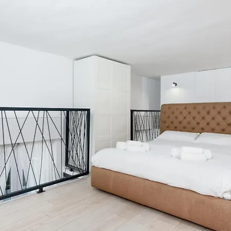 Spazioso Vicino Al Centro Della Citta Apartman *